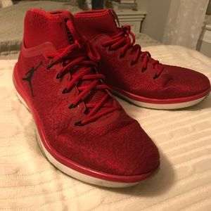 Jordan High Trainer 2- Red